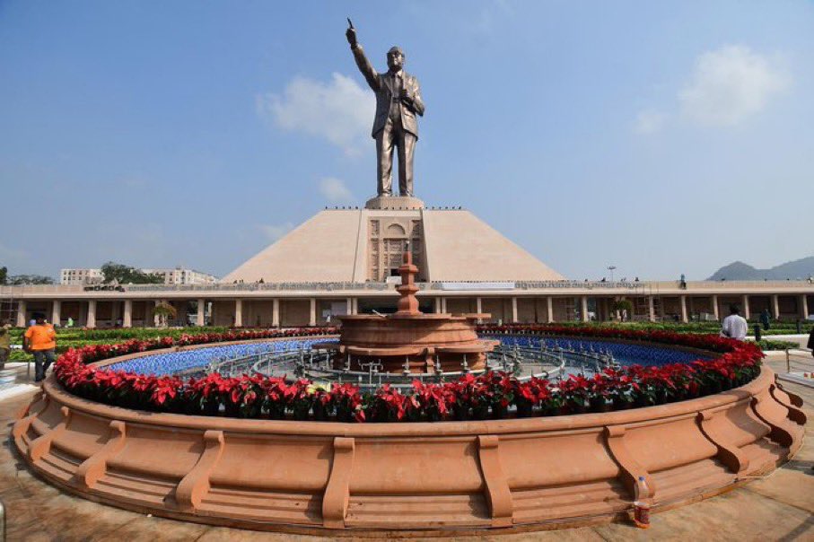 nitinmeshram_'s tweet photo. The future belongs to those who are prepared to say 'jaibhim'! Wishing a happy birth anniversary to Baba Saheb Dr. Ambedkar to all, whether you celebrate or not.

 🙏🏿👏🏾🎈🎊💙 https://t.co/aaouRE6SKm