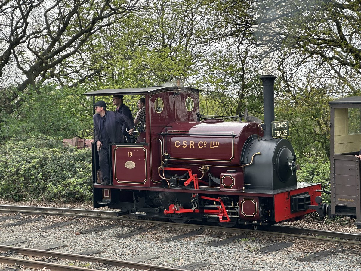 asummerof44's tweet photo. #Statfold #Barn #Narrow #Gauge #Railway https://t.co/cOT82RkulL