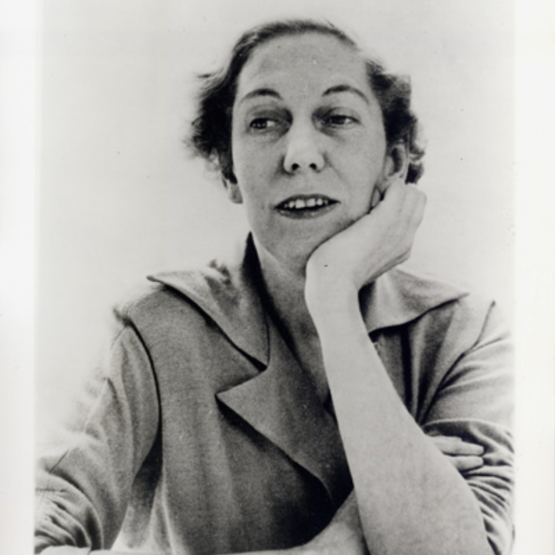 Q: Who was an American short story writer, novelist and photographer who wrote about the American South, her novel The Optimist's Daughter won the Pulitzer Prize in 1973? A: Eudora Welty, April 13, 1909 (2001) via Wikipedia #birthday #women #history #eudorawelty