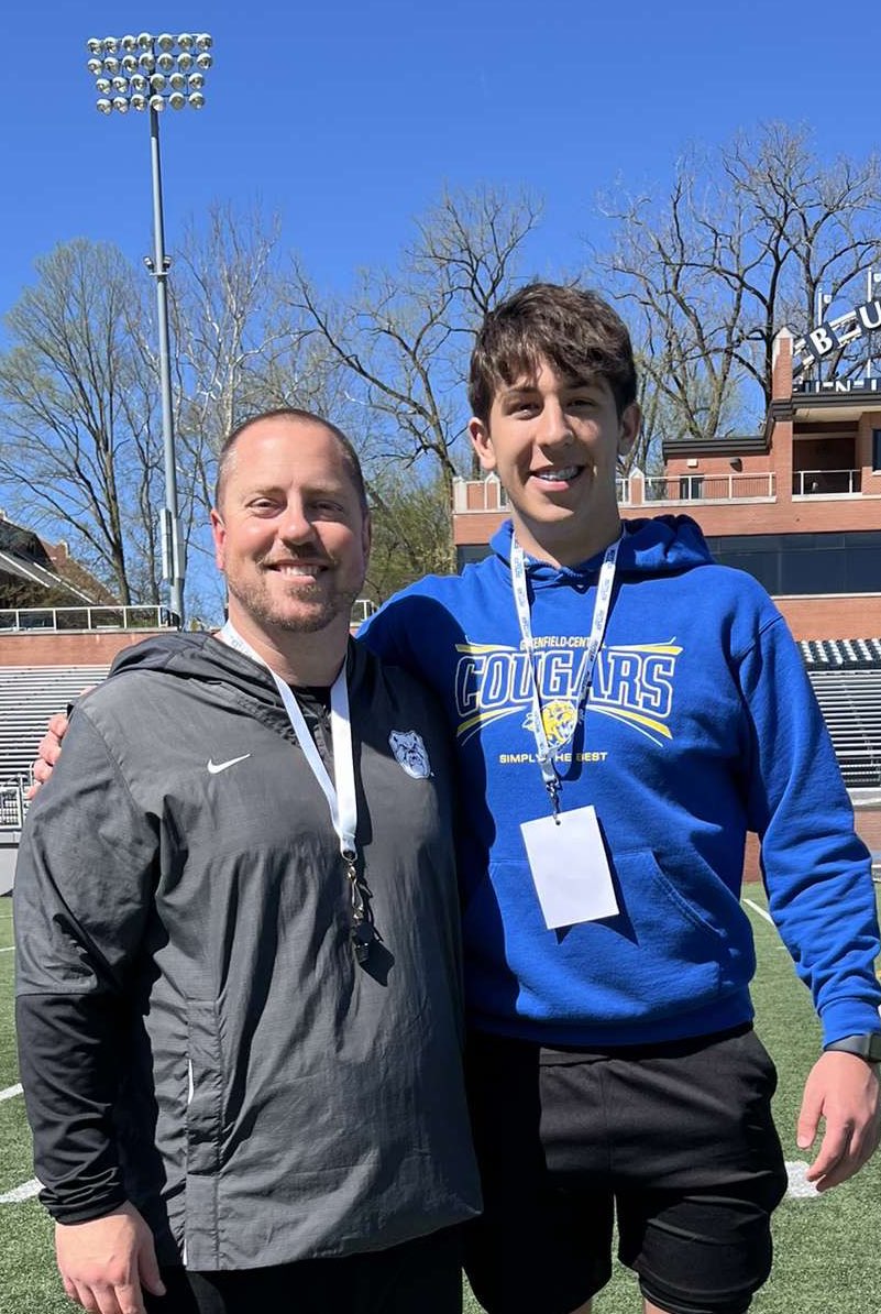 PaytonFoley11's tweet photo. Had a great time at @ButlerUFootball! Thank you Coach @RoryMannering and @CoachSiwicki for the invite! I can’t wait to be back out! @CoachU_BU @Coach_Batti @Wishbone_Hero @tson622 @William_Coonce @ball_coach23 https://t.co/KsBXdvDxz5