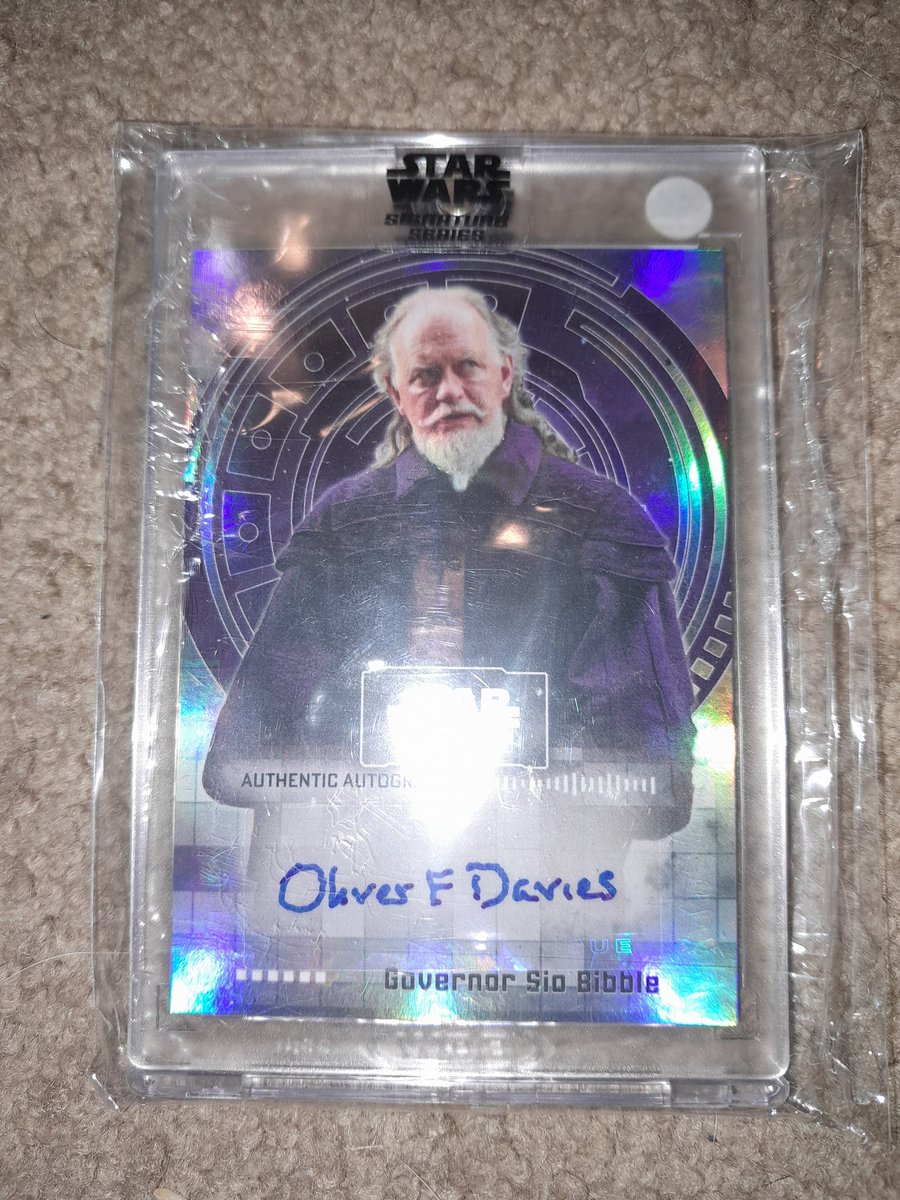 starwarsbrock's tweet photo. Here is the autographed card of #OliverFordDavies as #SioBibble from the #StarWars prequels that I received for my birthday. https://t.co/I14Lm6Nu6K