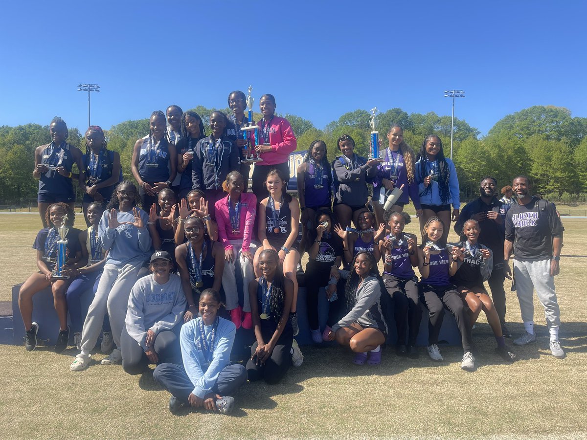 Congratulations to the boys and girls teams for finishing 2nd and 3rd !!! Thank you @CoachDavenport2 for hosting a wonderful meet ! #GloverSmileyTrackClassic #TrustTheProcess