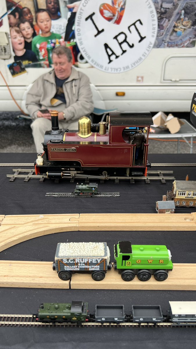 @ITLWorldwide Sending love to all from Cornwall

Here for the Great Cornwall
Model Show

A wonderful day with kids, parents and grandparents 

#OurCreativityRevolution✊ will be #STEAMpowered24⚡️