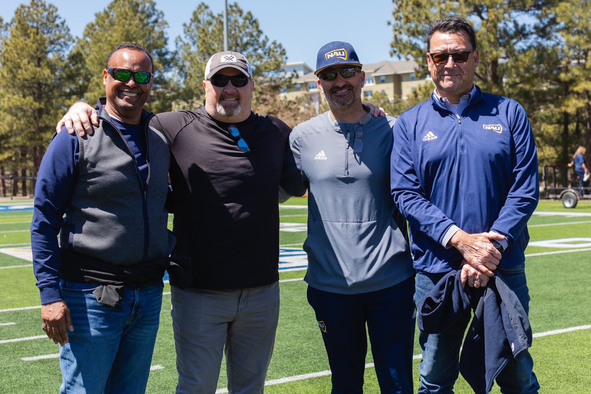 Always great to have this trio of Lumberjack legends Mike Mendoza, Chris Scott and Terry Mahan come by practice! #RaiseTheFlag | #BigSkyFB