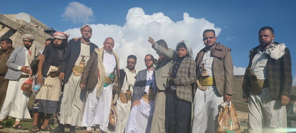 التقينا باهالي قرية حدة غليس مديرية السدة واستمعنا الى احتياجاتهم، وفي مقدمتها انشاء حفر سد حدة غليس.. وقد وجهنا الجهات المعنية لاتخاذ للاجراءات اللازمة والعمل وفق المساهمات المجتمعية بالشراكة مع وحدة التمويل الزراعي