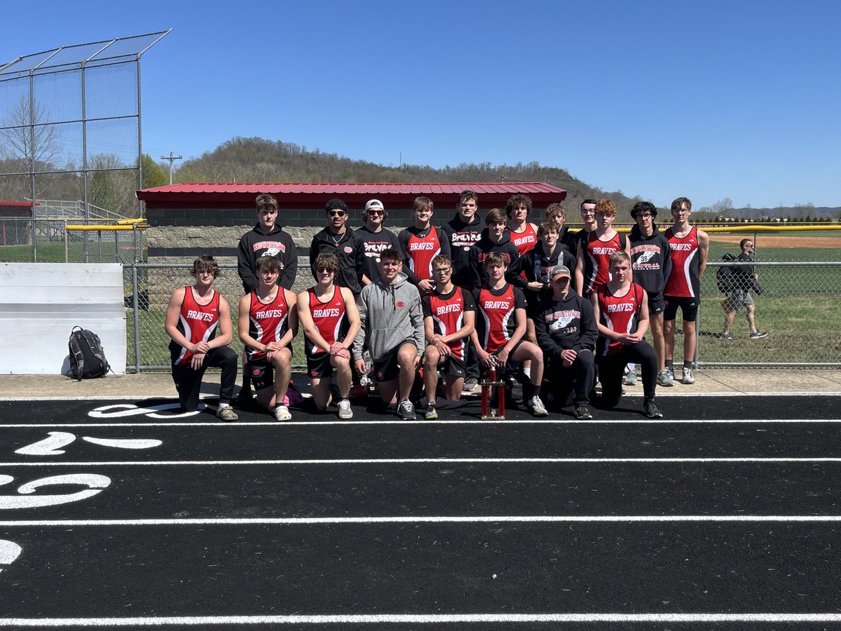 GeltmakerLiz's tweet photo. Sam Sumner Invite Boys Team champs: Springs Valley, Runner-Up: Brownstown, MVP: Springs Valley’s: Hamilton brothers  ⁦@bordenathletics⁩ ⁦@newstribscores⁩ https://t.co/bkPl59jRMQ