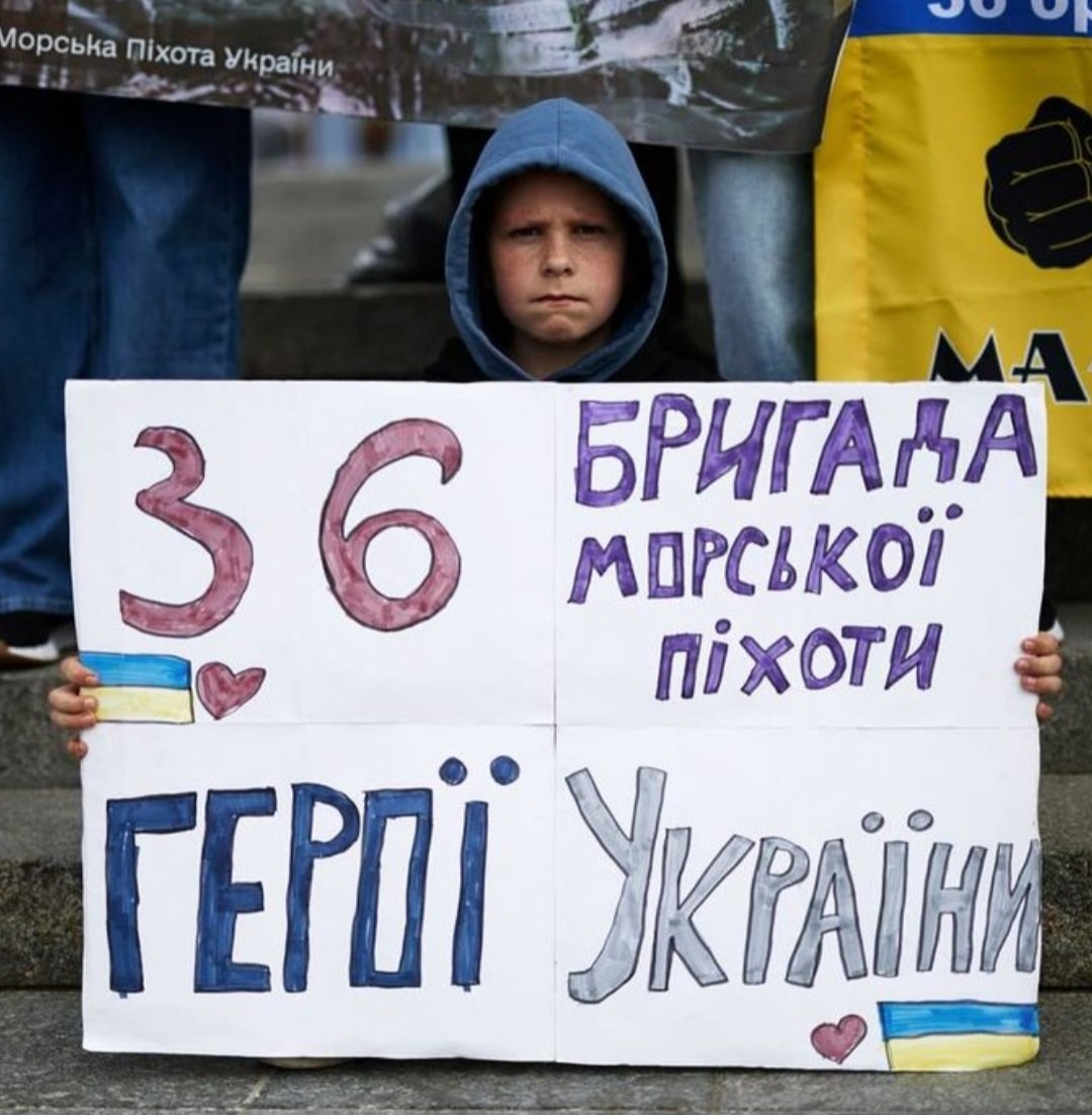 2 роки пекельного полону!
Поки ти мовчиш-
 їх катують!
Пам'ятай про полонених!
