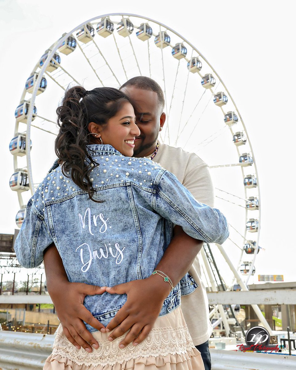I want you right here with me forever. 
Bride-to-Be: Jignisha 
Groom-to-Be: Caylun
#engaged #kcferriswheel #engagementsession #destinationweddingphotographer #kcweddingphotographer #californiaweddingphotographer #kcengaged #bestofkc #kclove #kclocal #visitkc #pennwaypoint