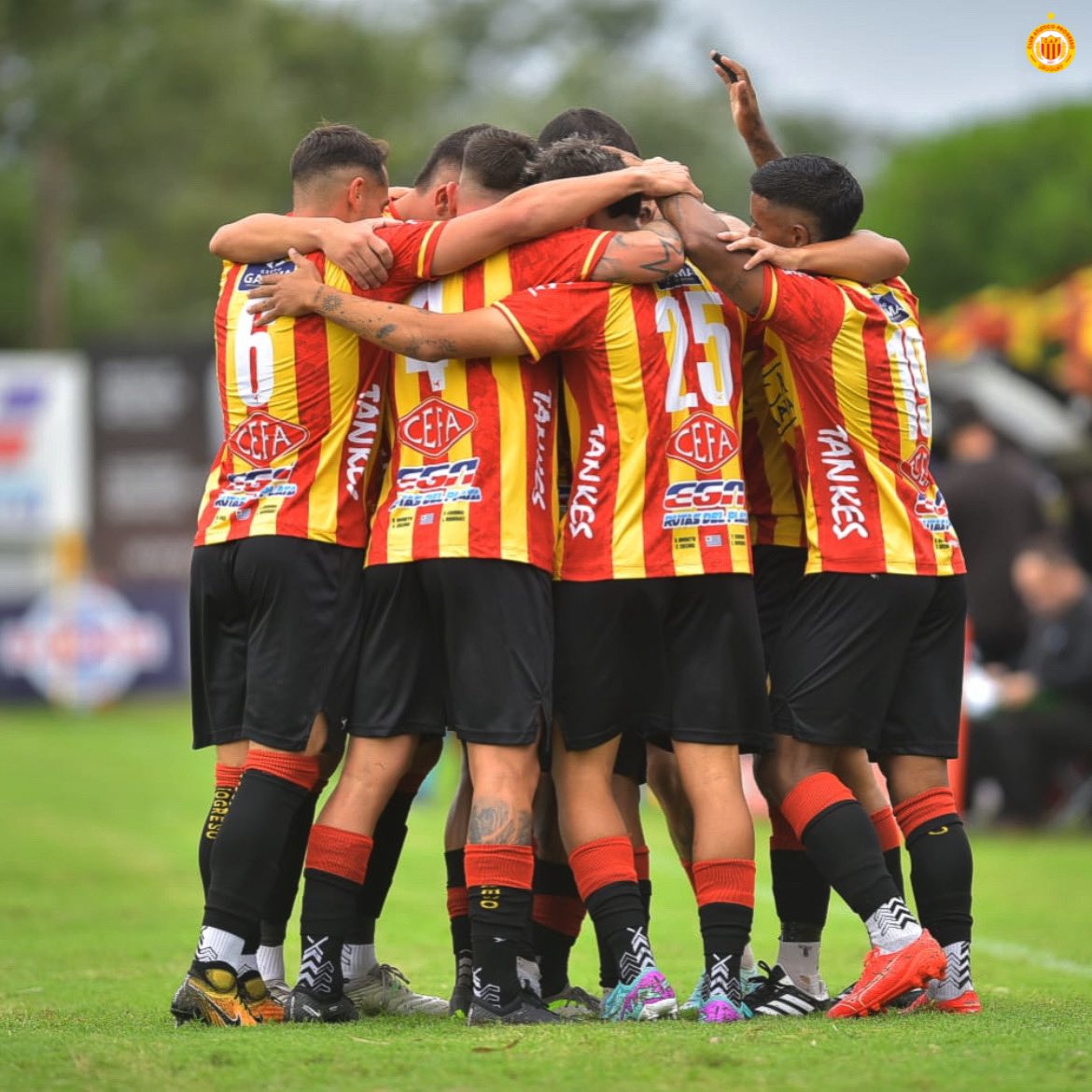 ProgresoOficial's tweet photo. ¡Qué institución deportiva!

#𝗘𝗹𝗖𝗹𝘂𝗯𝗗𝗲𝗹𝗕𝗮𝗿𝗿𝗶𝗼 https://t.co/Yb3Zs0K4Iy