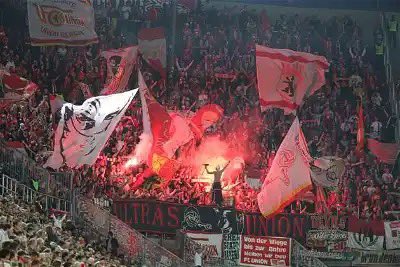ultras1899_'s tweet photo. FC Augsbourg - Union Berlin #gasteblock #Union #Unioner #Fanblock #ultras #FCAFCU (13.04.24) https://t.co/dfb8YRr1D1