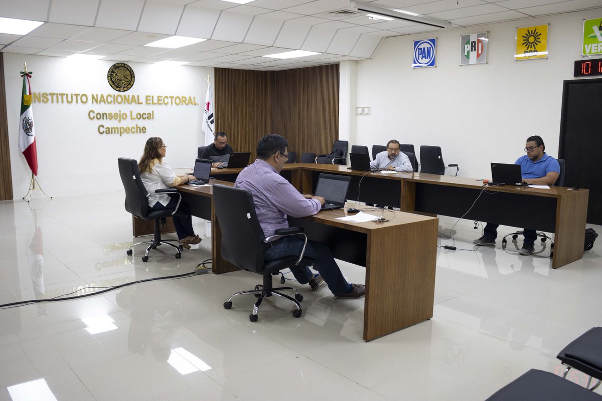 INE_Campeche's tweet photo. Un total de 25 participantes en el Proceso de selección y designación los cargos de Consejera o Consejero Presidente y Consejeras o Consejeros Electorales del IEEC aplicaron para la prueba de Ensayo con duración de tres horas, en el INE Campeche se apersonaron 6 aspirantes. https://t.co/1vApi2k4sB