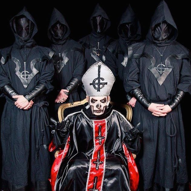 🧵THREAD | Problematic things Tobias Forge/Papa Emeritus has done. 

a very much needed thread
