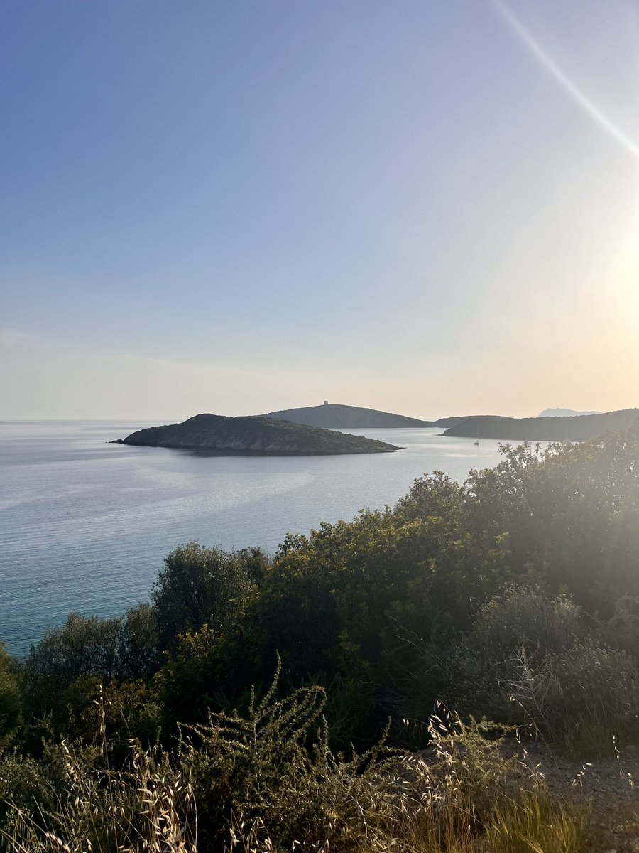 Spiaggia di Tueredda, Sardegna.
#13aprile