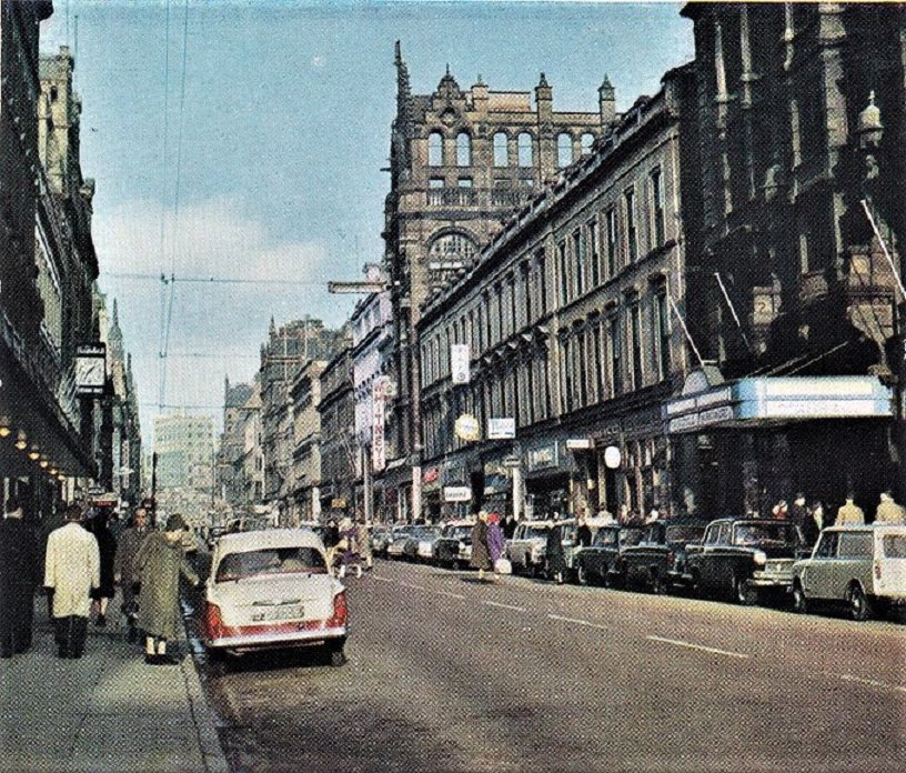 Buchanan Street, Argyll Arcade on right, #Glasgow 1966. (Ralph Guy)