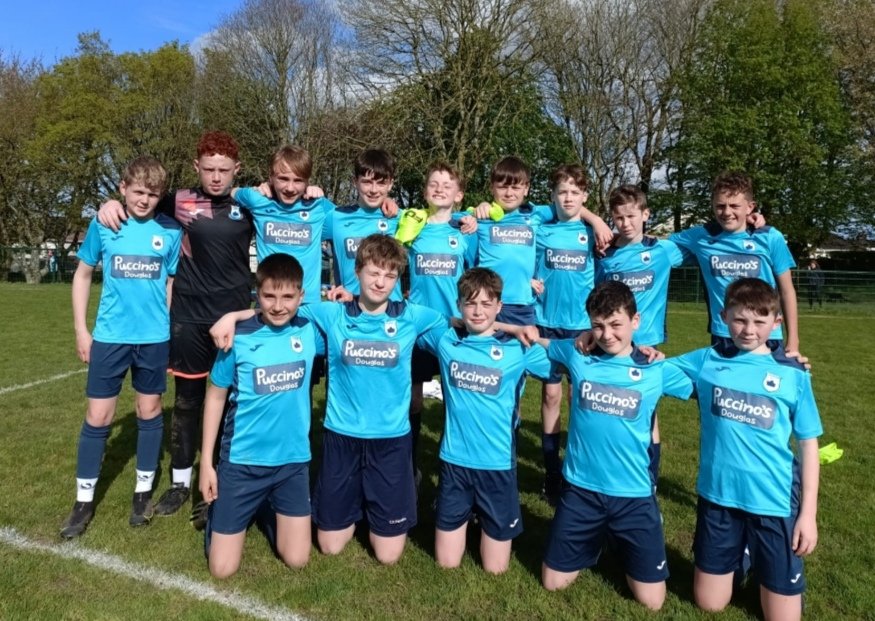 A Cian Shannon goal earned @AvondaleUtdFC Under 13s Premier team a 1-1 draw with Lakewood in Beaumont Park on Saturday afternoon. Thanks to Puccinos our kit sponsor