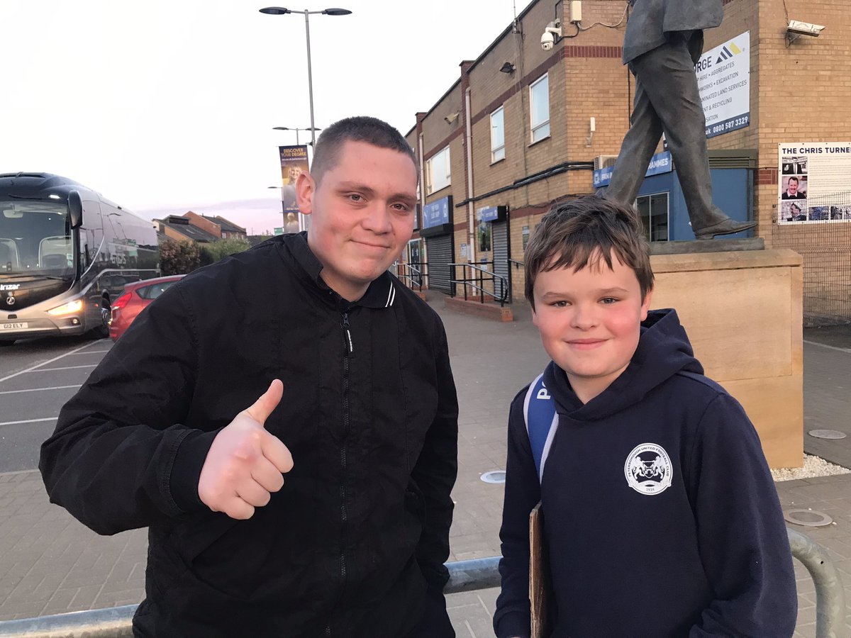 Rhona Kitson tweet media