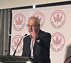 NPsinCanada's tweet photo. A thumbs up for NPs from Keynote speaker Steven Lewis.
#npac2024 #npmomentum #ipdynamisme #aiipc2024 https://t.co/zveK0vzGbE