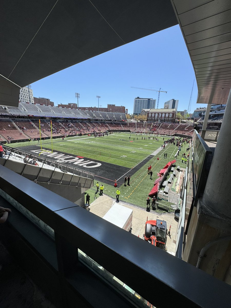 Had a great time back home this weekend 🖤❤️ 🐾 <a href="/GoBearcatsFB/">Cincinnati Football</a>