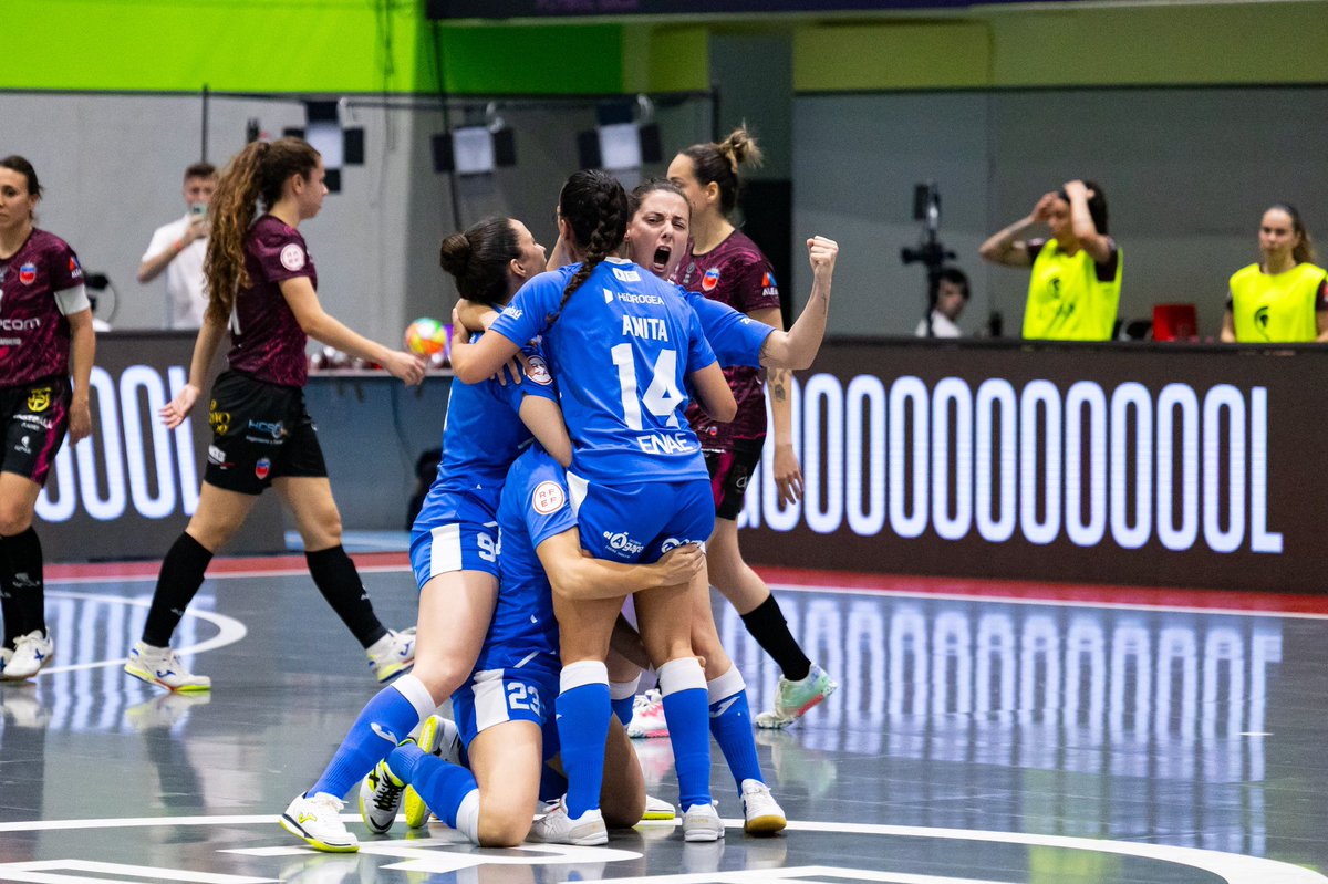 [SEMIFINAL COPA DE LA REINA]

La Boca Te Lía Futsal Alcantarilla 3 (4)
<a href="/futsi_atletico/">Futsi Atlético Navalcarnero</a> 3 (5)

No pudo ser, los penaltis nos dejan a las puertas de la final…gran trabajo equipo 💙

#LaCopaMola #AlcantarillaEsDeporte #BlueeAgles #UniversoMujer