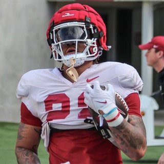 Ja'Quinden Jackson turned in a 3-TD performance in Arkansas' Red-White Game on Saturday. Here's more on the former four-star transfer's big day and what the Hogs hope to keep doing with their running backs in the passing game #Arkansas #Razorbacks #WPS (FREE):…