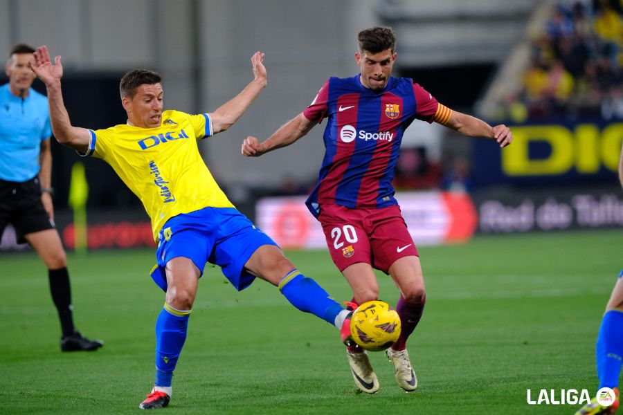 ❌¡UYYY LAMINE YAMAL! Disparó sin ángulo #LALIGA ➡️Cádiz 0-1 Barça | 69' 🔴youtube.com/watch?v=mFLksm…