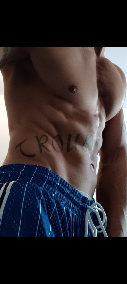 JeffreyLinter's tweet photo. @van00sa Here this should distract you... Oh yea and good morning lol... I'm gonna say it until you say it back😂 https://t.co/jHPtJfimMX