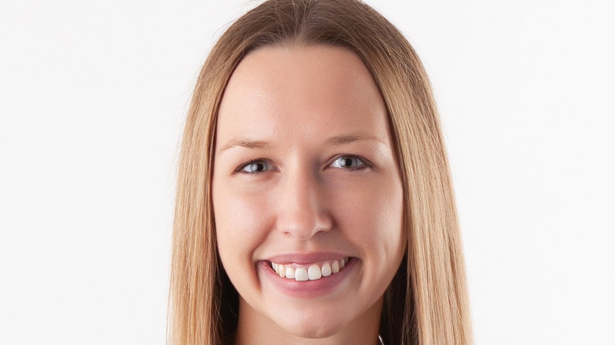 MNFamilyDocs's tweet image. Coming up at #MAFPCME: 
Empowering Family Medicine: Providing #OB &amp;amp; Delivery Care with Lindsey Chmielewski, MD, Rachel Dubay, MD, &amp;amp; Kristin Lockhart, MD #MAFP #maternalhealth