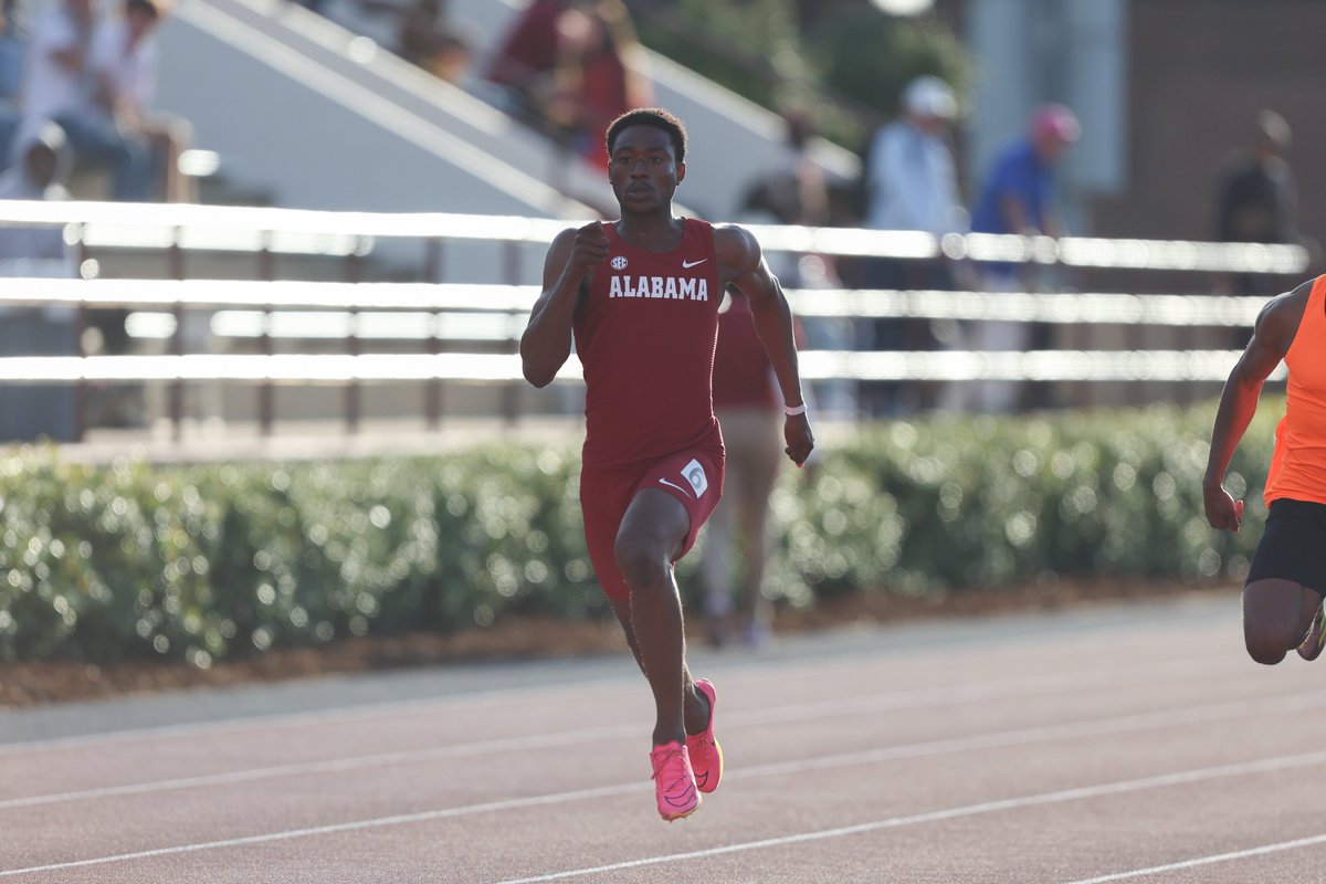 ✌️top-10 finishes for the Tide in the men's 400m invite🤝 5⃣Khaleb McRae (45.25) 6⃣Samuel Ogazi (45.29) - New PR/5th-fastest school history #RollTide