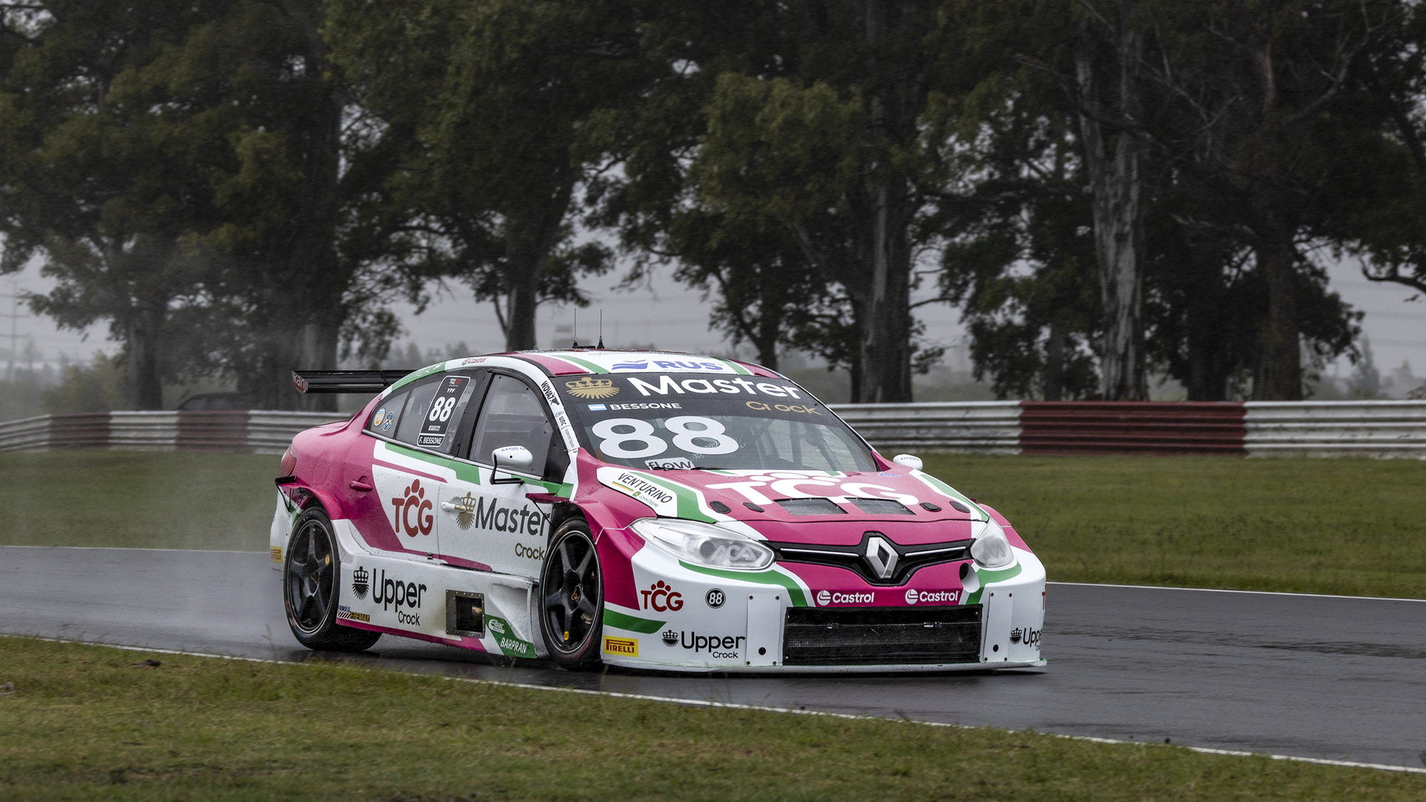 Figgo Bessone, piloto TC2000, equipo Axion Energy Sport, Renault Fluence GT, Argentina.