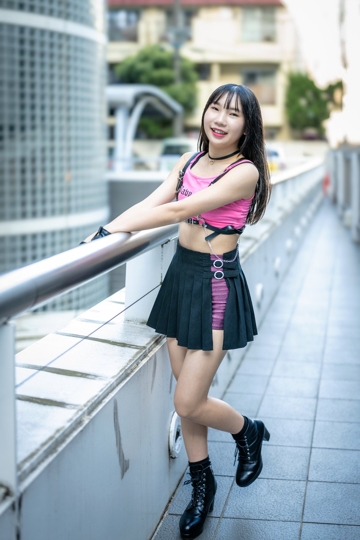 GLEnp22aYAAABxw.jpg:large