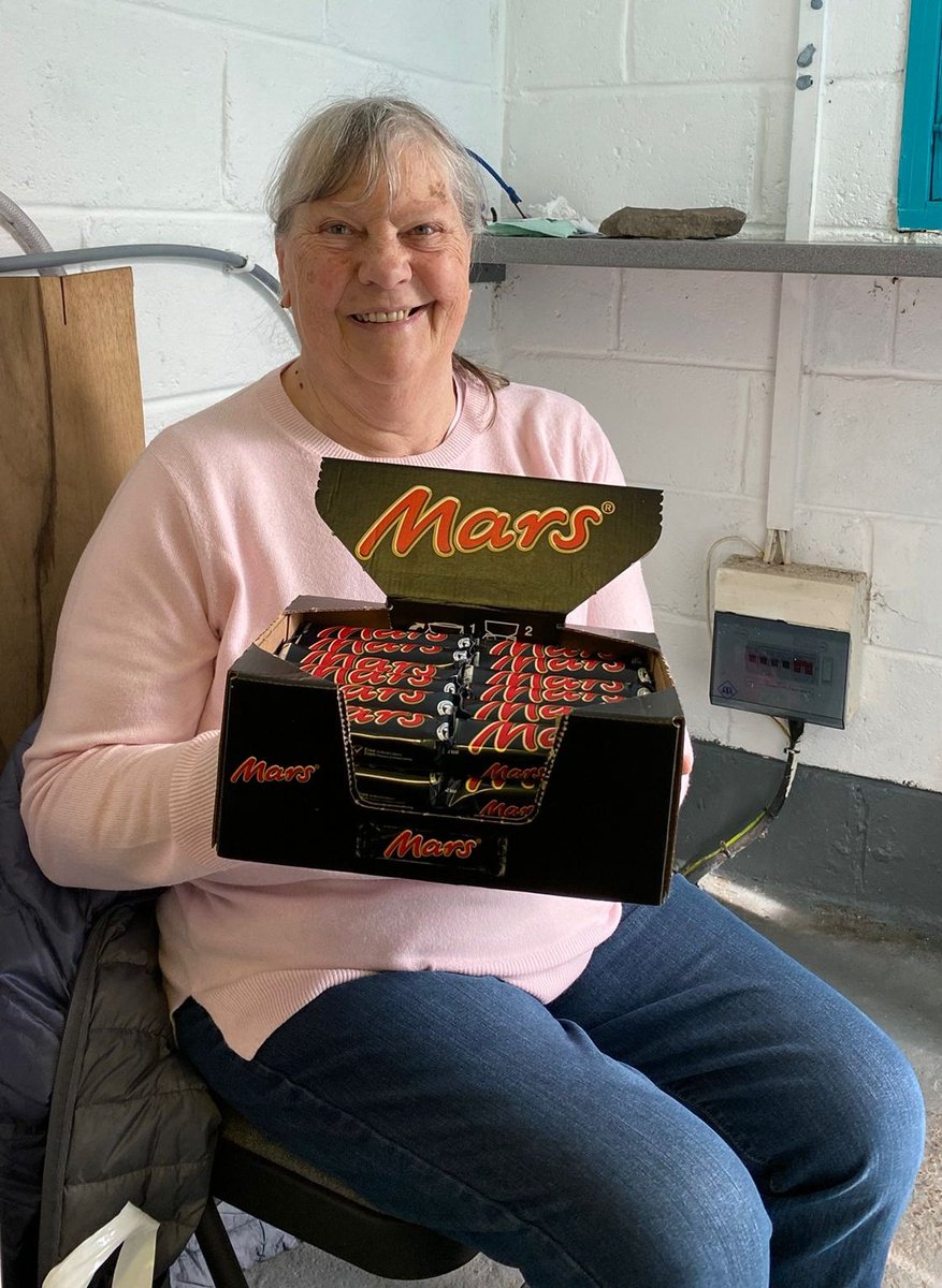 You couldn't ever begin to put a price on the work done in the Hi Hi's cause by catering legend Margaret Reid over 37 years now - players & officials beyond count have benefited from her baking skills, etc. Grateful to Margaret for so much - including today's Mars donation!