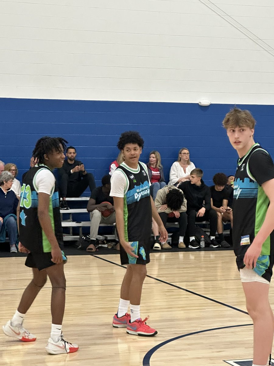 Coach Travis (@trmmoney) on Twitter photo WI Dynasty 16U defeats IL Breakaway 78-70
Jojo Rodriguez - 26 points(6/7 from 3)
Brock Hodges - 21 points
Jayden Presley - 17 points
CSlack - 6 points
CDuvall - 3 points
TMoss - 2 points
JRavenscroft - 2 points
AWinger 1 point
2-0
<a href="/WiDynasty/">Wisconsin Dynasty</a> <a href="/WisBBYearbook/">Mark Miller</a> <a href="/acta_hoops/">L.B. ‘Mike’ Hansen</a> <a href="/Bjacks42/">BJacks</a> WI Dynasty 16U defeats IL Breakaway 78-70
Jojo Rodriguez - 26 points(6/7 from 3)
Brock Hodges - 21 points
Jayden Presley - 17 points
CSlack - 6 points
CDuvall - 3 points
TMoss - 2 points
JRavenscroft - 2 points
AWinger 1 point
2-0
<a href="/WiDynasty/">Wisconsin Dynasty</a> <a href="/WisBBYearbook/">Mark Miller</a> <a href="/acta_hoops/">L.B. ‘Mike’ Hansen</a> <a href="/Bjacks42/">BJacks</a>