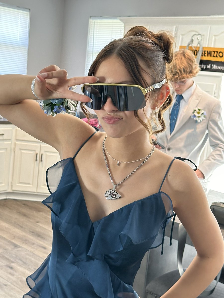 Sean Edwards tweet media