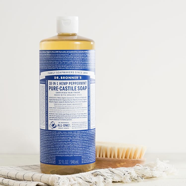 rcellofellow's tweet photo. @Merbear98 my 18 in 1 Dr. Bronner's peppermint is unmatched https://t.co/T2z1dre5iC