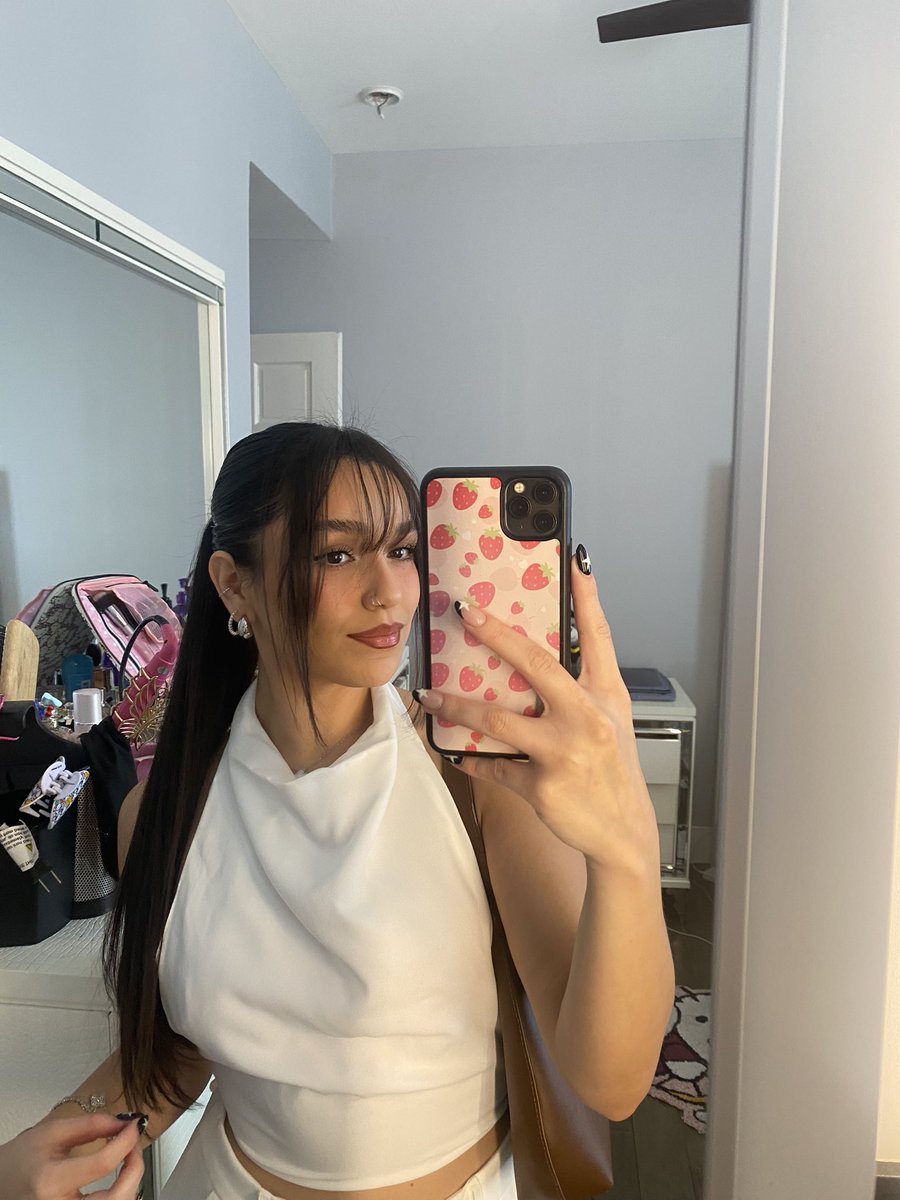 sullxuri's tweet photo. https://t.co/hkQVkWVm9L