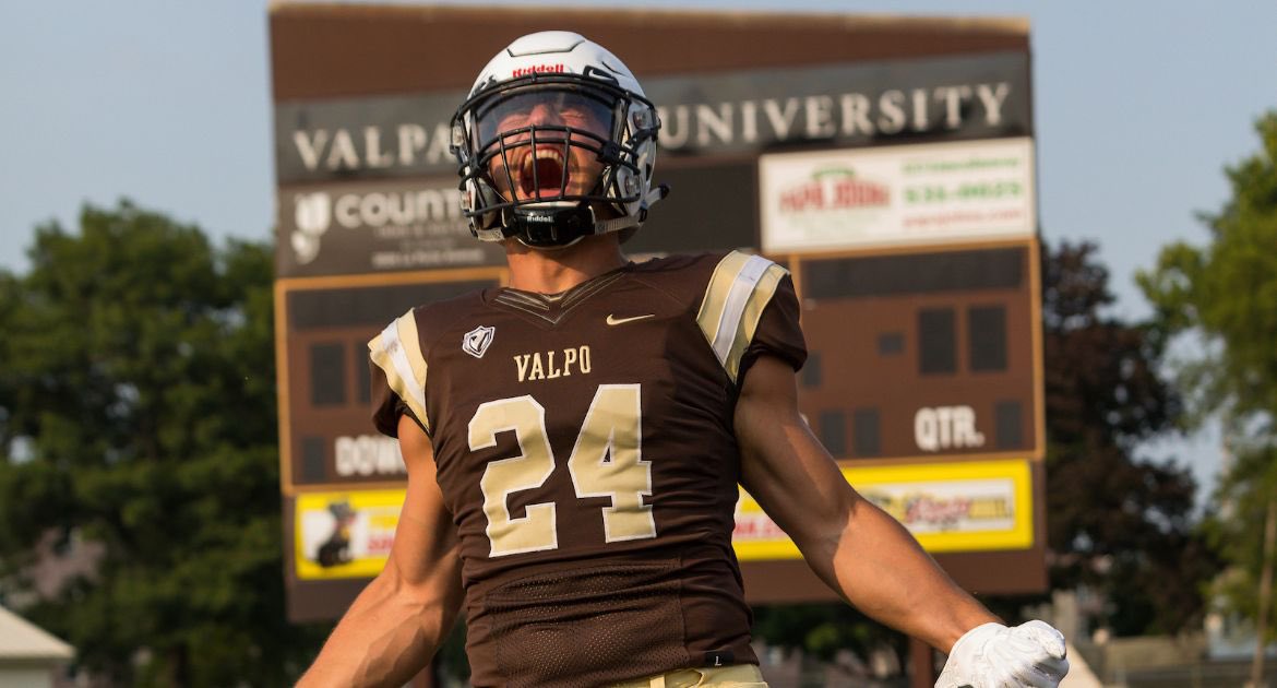 Excited to announce that I received a Division 1 Offer from Valparaiso!!