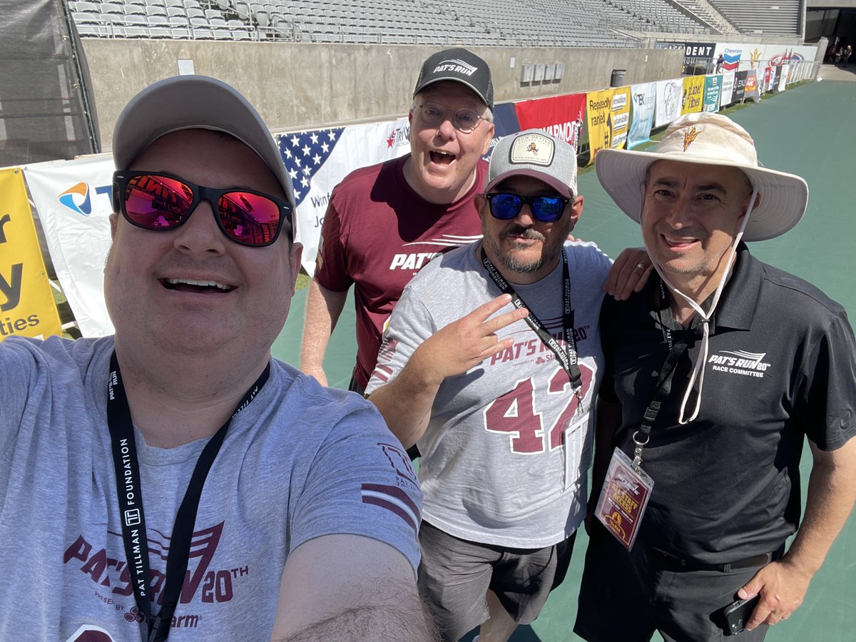 Undefeated #PatsRun team!! @DougTammaro @MunnyBall @ASUDave 😈🔱 #GoDevils #ForksUp #PatsRun24 #PT42