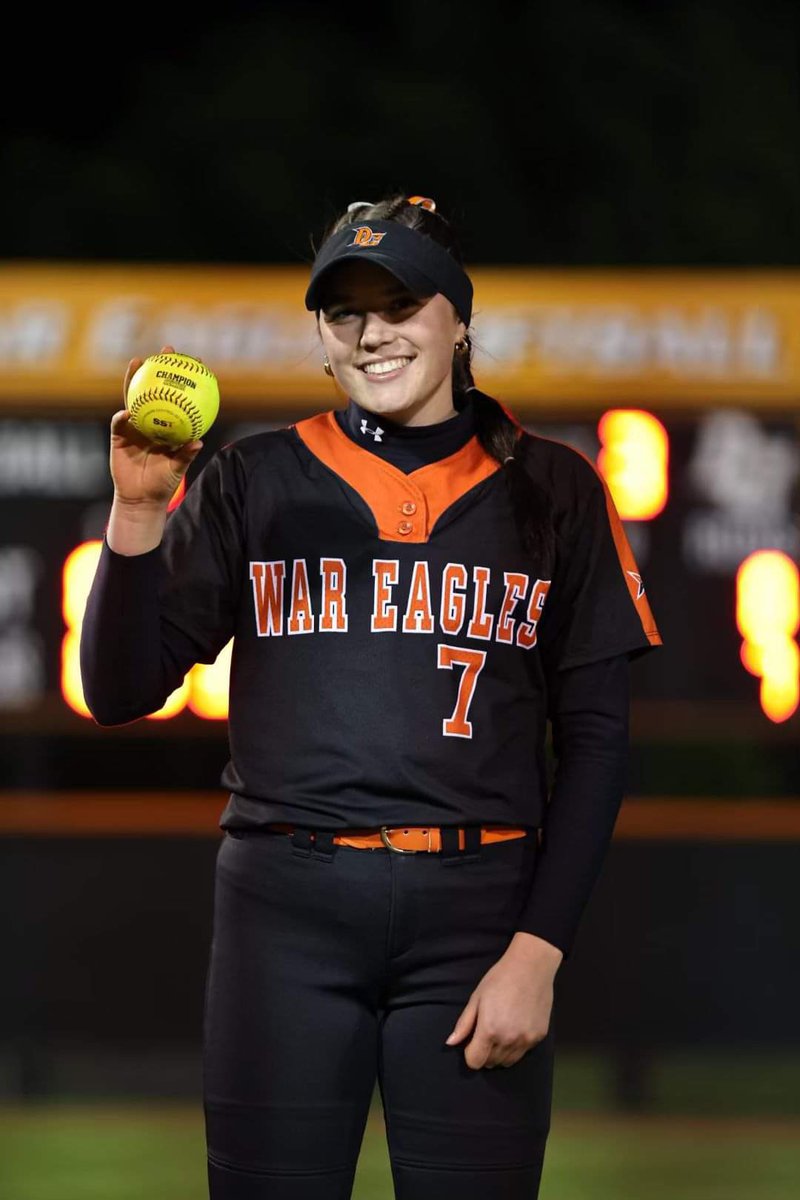 Riley_Potts_31's tweet photo. Such a fun and heartwarming night at our game against Reagan. Not only was it youth night, but I broke my own single season strikeout record before the season has ended with 156k’s and pitched a shutout. @NationalsCC @T_Batts3 @_DCHSoftball https://t.co/09CT4gIHCE