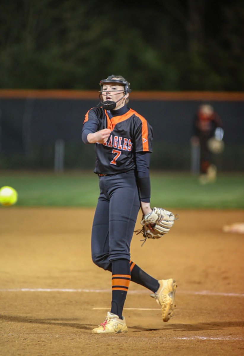 Riley_Potts_31's tweet photo. Such a fun and heartwarming night at our game against Reagan. Not only was it youth night, but I broke my own single season strikeout record before the season has ended with 156k’s and pitched a shutout. @NationalsCC @T_Batts3 @_DCHSoftball https://t.co/09CT4gIHCE