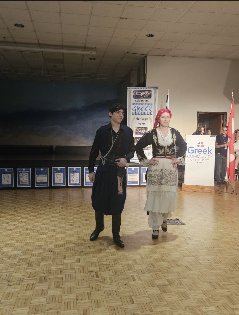 Beautiful traditional costume presentation from various regions in Greece. @tdsb 🇬🇷🇨🇦