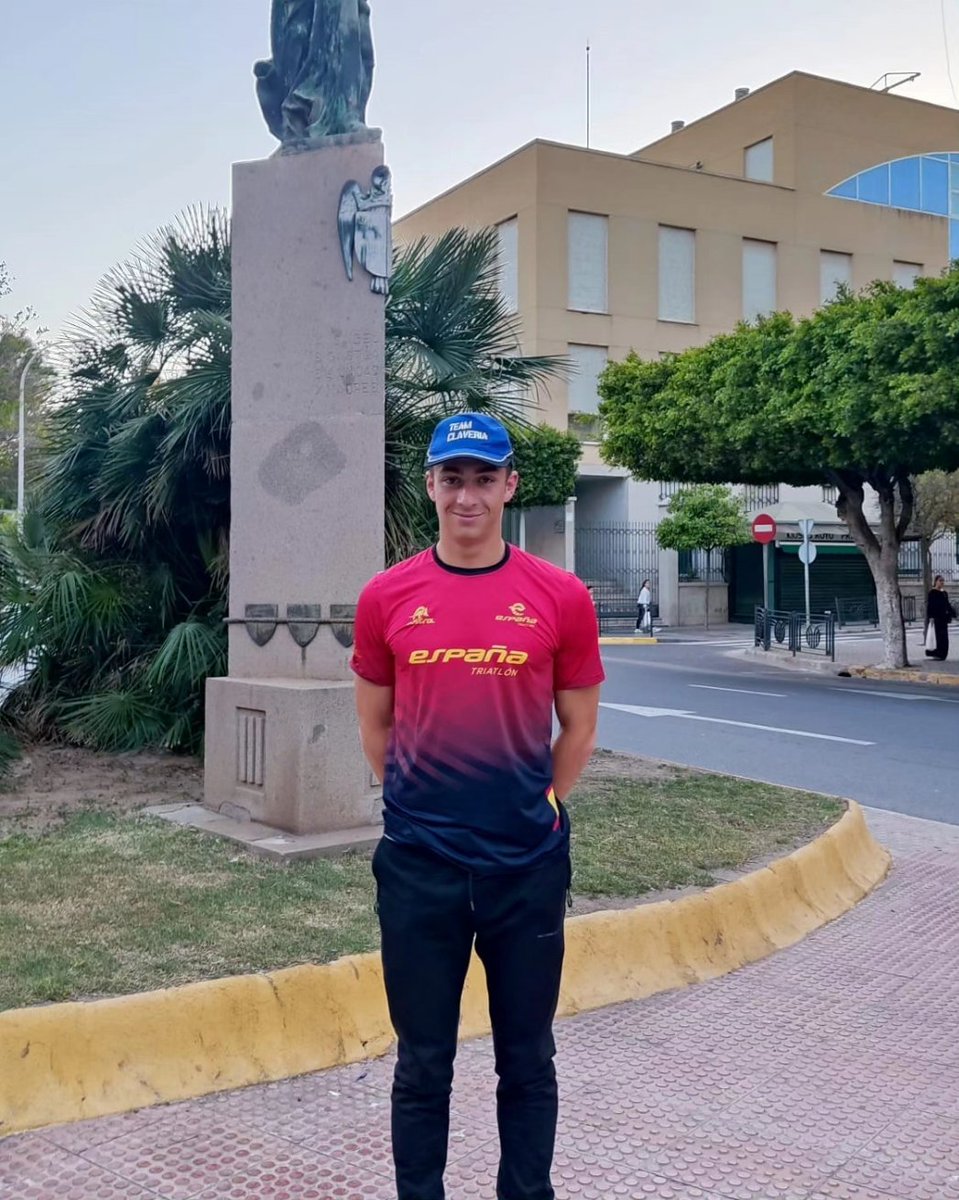 Todo preparado para la primera #CopaDeEuropa #Sprint de la temporada 24
En un gran estado de forma nuestro @teamclaveria_triatlon <a href="/Adrimartbay/">Adrian Martinez Bayan</a> defenderá los colores de @triatlonsp en la #CopaDeEuropa de #Melilla @europetriathlon
.
FUERZA ADRIÁN 💪 💪💪