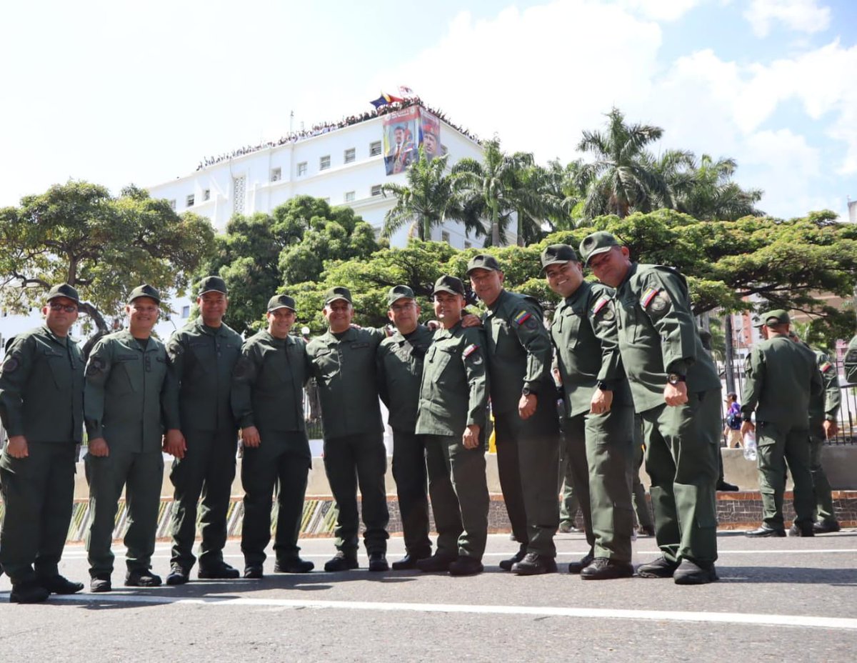 Ejército Bolivariano tweet media