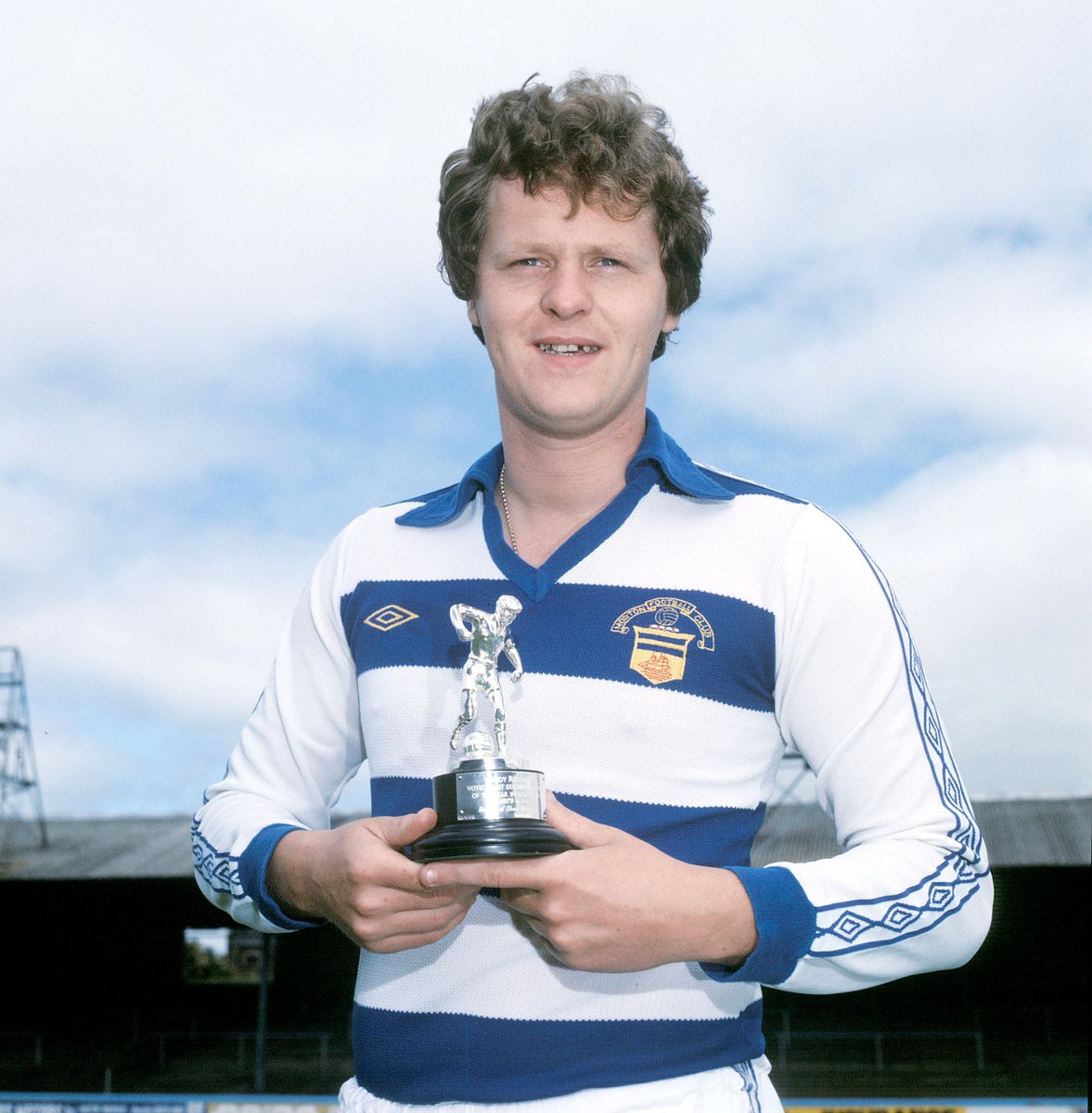 Andy Ritchie with his player of the year award in 1979 @mooneyleon @Chrismcnulty75