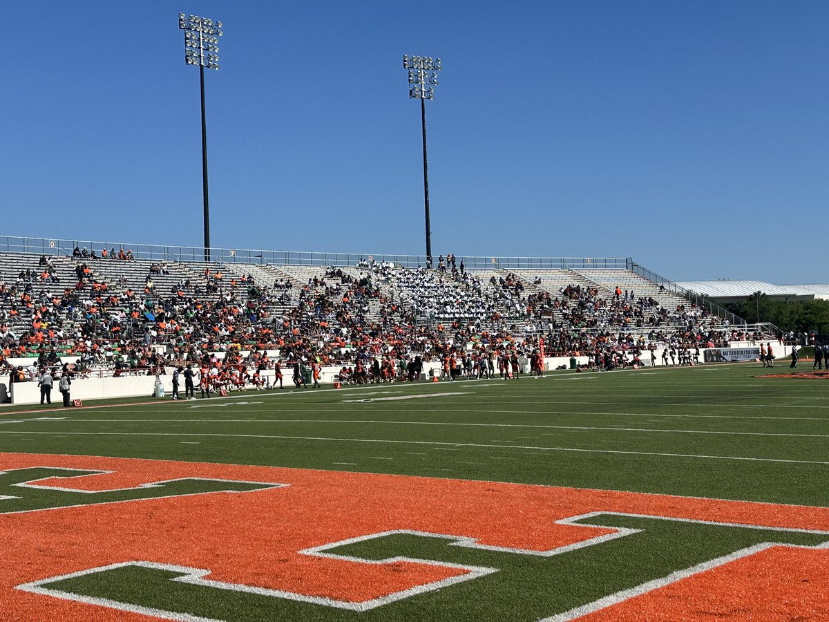 Nice crowd on a beautiful day at Ken Riley Field at Bragg Memorial Stadium. #BraggLive