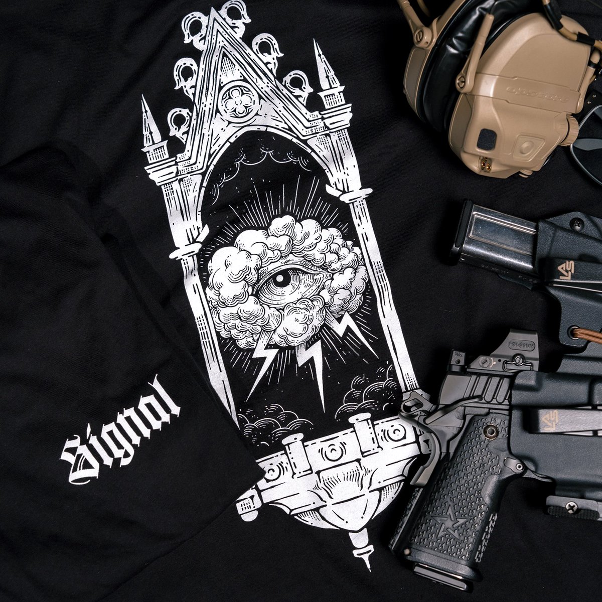 SignalHillSpply's tweet photo. Gothic Window shirts and flags are up on the site. Just wrapped up printing them. https://t.co/VkF9Spzd3Z