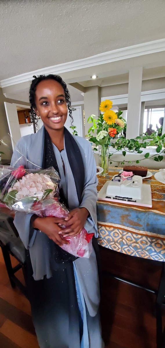 YasmorRoda's tweet photo. Félicitations à ma nièce Yasmine @elmiyasmine pour son admission en médecine à McGill au programme MDCM-PHD.  MashAllah! Heureuse de célébrer en famille ce précieux moment! Bonne continuation! Tu nous rends fière! https://t.co/a28x5yxDDV