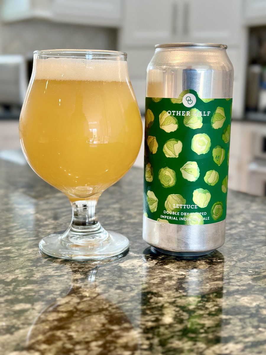 This may be one of the most fruit forward IPAs I’ve had in a while. Citra, Galaxy, Enigma, and El Dorado bringing loads of mango, papaya, and lychee.