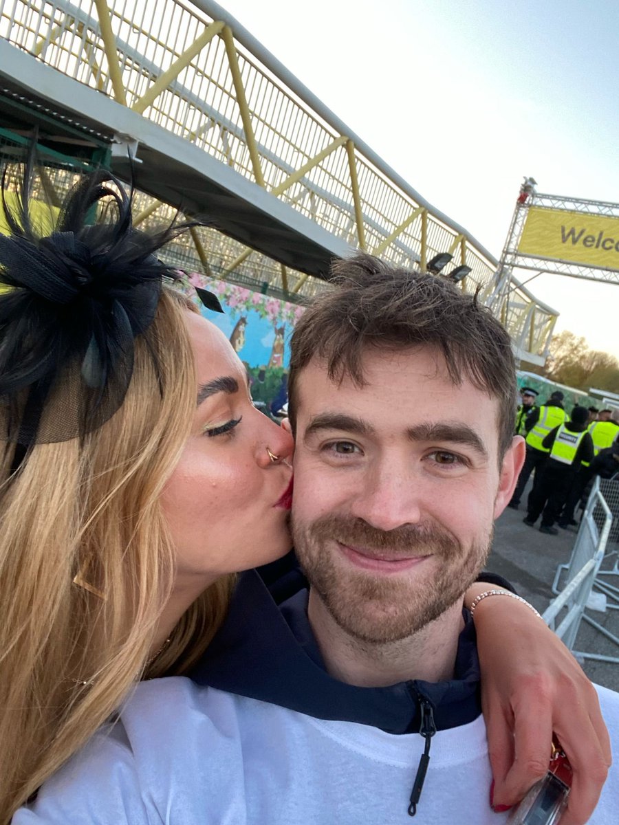 Lesley Penton tweet media