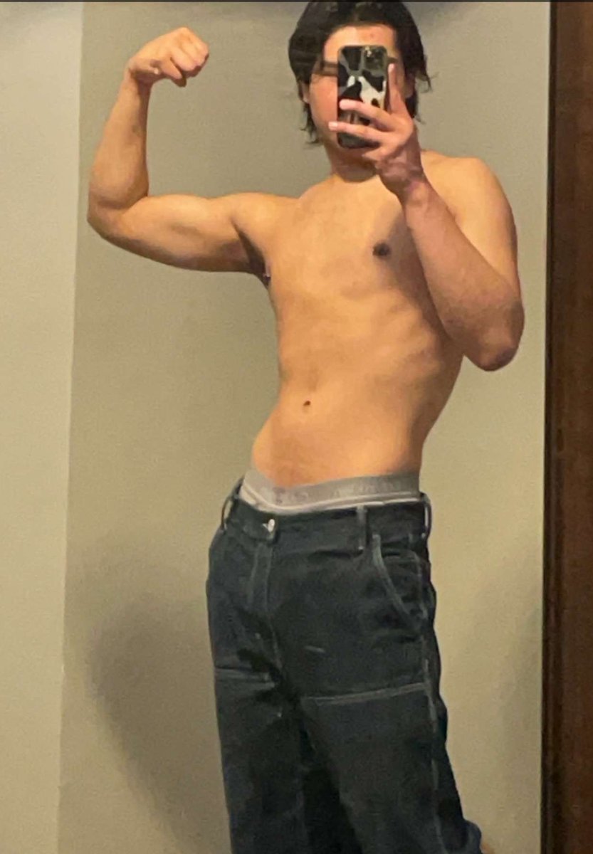 jothue10's tweet photo. 💪🏼😔 https://t.co/i7OujJ4qXD