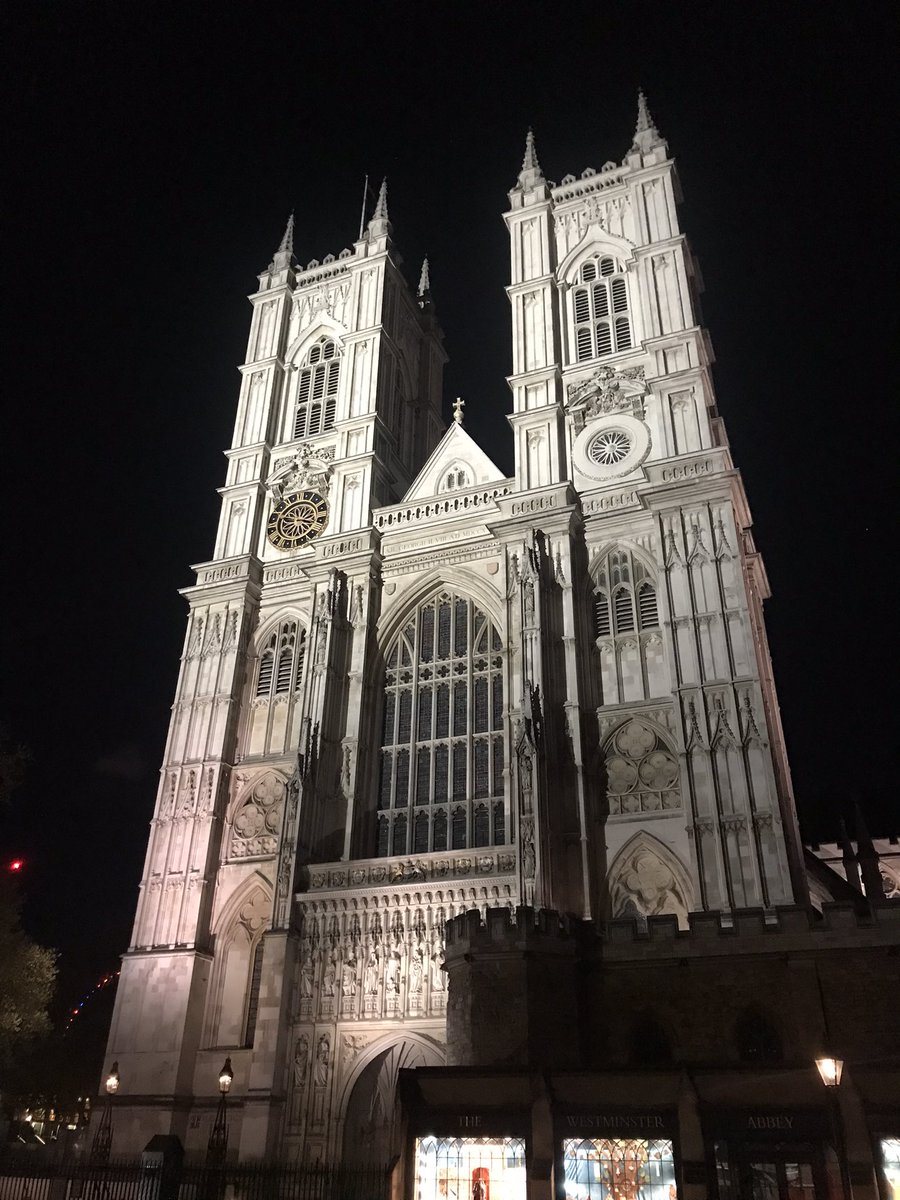 JoshStephensOrg's tweet image. This evening I’ve had *the* most amazing fun lock-in rehearsal for my recital at @wabbey tomorrow. Duruflé Suite sounds fantastic on this instrument 🎶 Cannot wait!